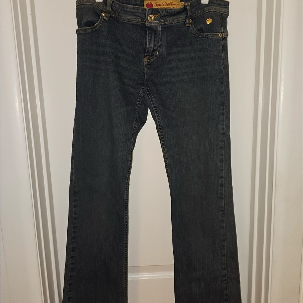 APPLE BOTTOM JEANS- EXCELLENT CONDITION